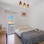Oura Beach Apartment